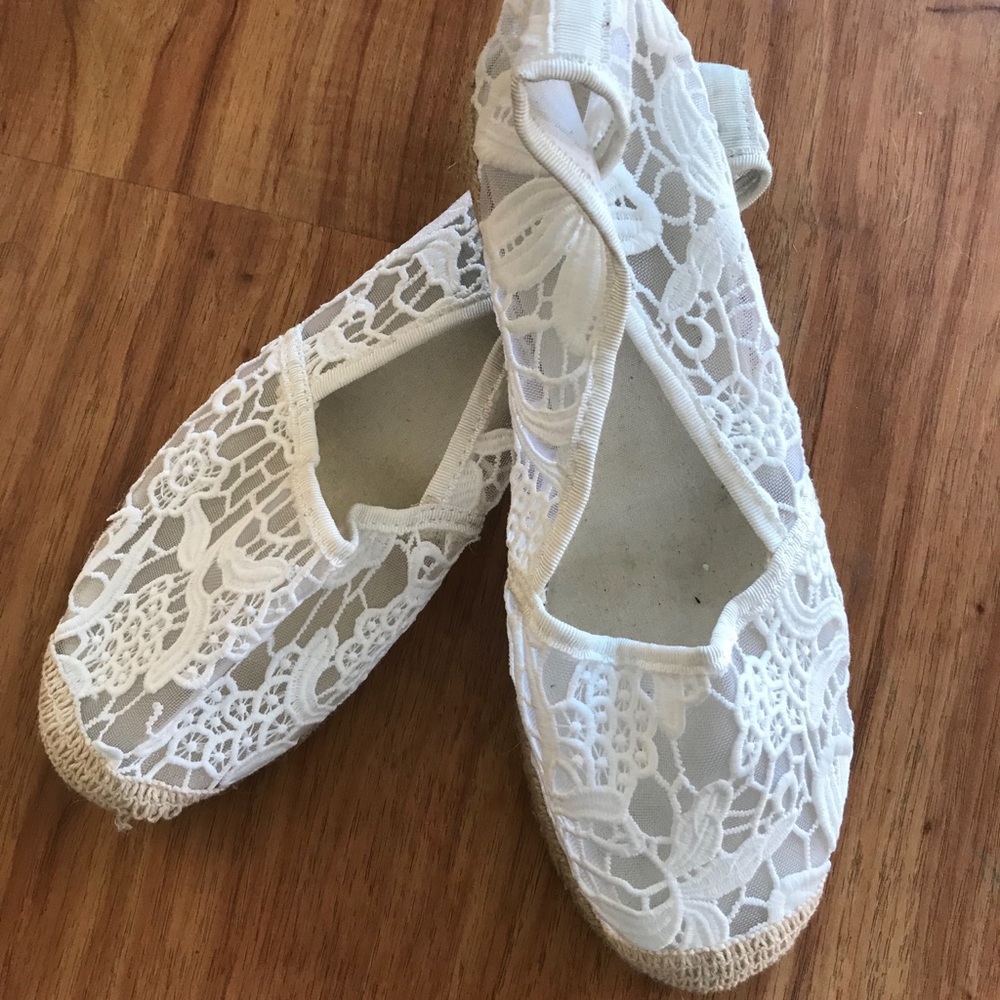 Ann Taylor Lace Espadrilles White Shoes 9
